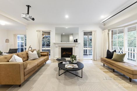 Property photo of 15 Braden Brae Drive Warranwood VIC 3134