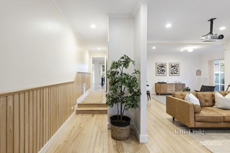 Property photo of 15 Braden Brae Drive Warranwood VIC 3134