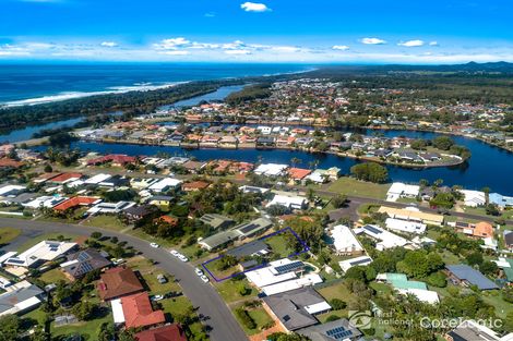 Property photo of 28 Victoria Avenue Pottsville NSW 2489