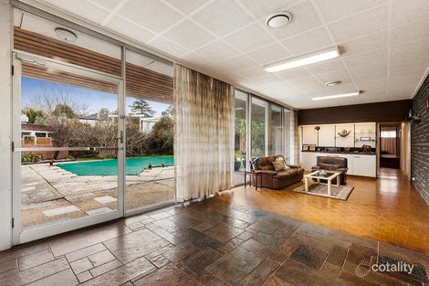 Property photo of 3 The Boulevard Ivanhoe VIC 3079