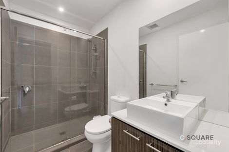 Property photo of 11 Channel Walk Craigieburn VIC 3064