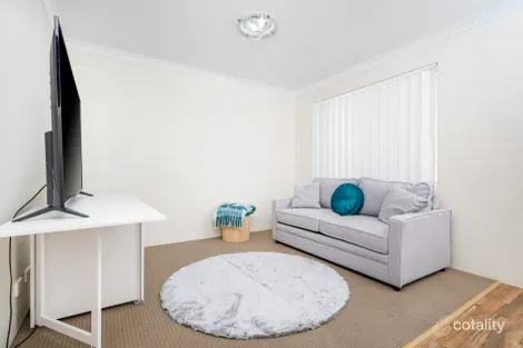 Property photo of 16 Castlefin Road Utakarra WA 6530