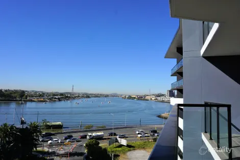 710/8 Hunt St, Hamilton, QLD 4007