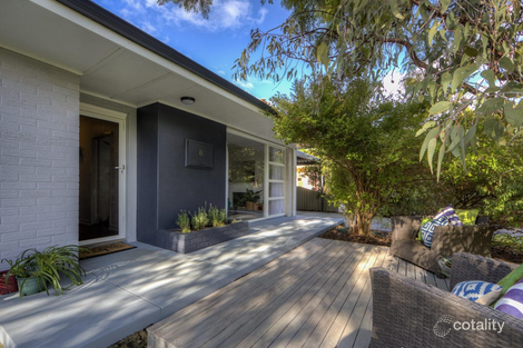Property photo of 8 Kathleen Close Maida Vale WA 6057