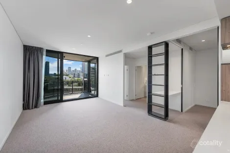 Property photo of 509/232 Wellington Road Kangaroo Point QLD 4169
