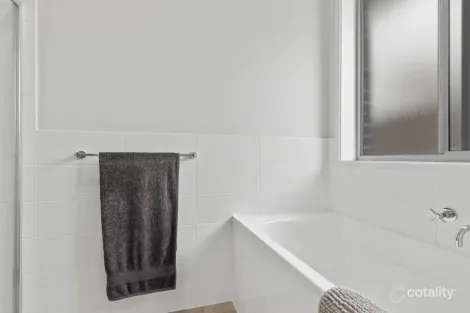 Property photo of 7 Fathom Crescent Seaford Meadows SA 5169