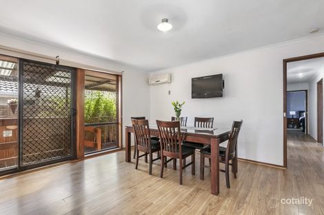 Property photo of 15 Chestnut Road Mill Park VIC 3082