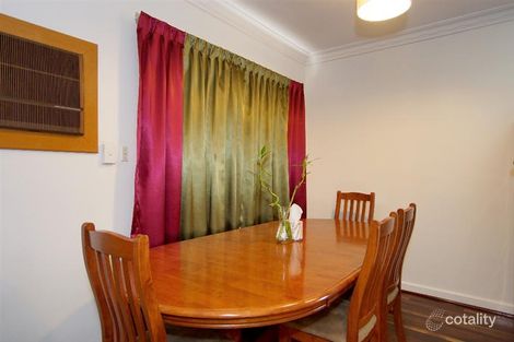 Property photo of 21 Jenever Place Bentley WA 6102