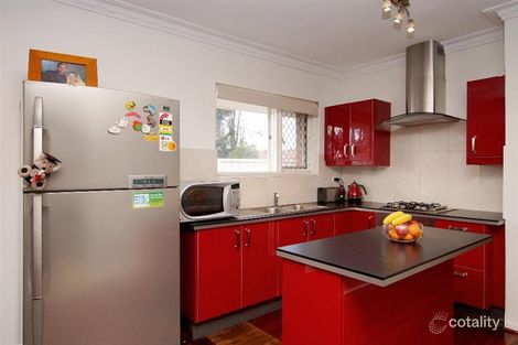 Property photo of 21 Jenever Place Bentley WA 6102