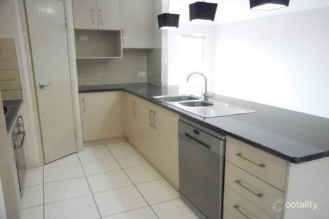 Property photo of 10 Cuttaburra Crescent Glenvale QLD 4350