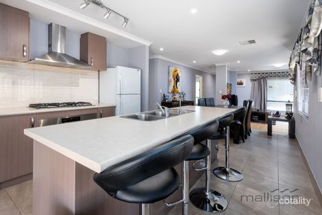 Property photo of 8 Montpellier Way Piara Waters WA 6112
