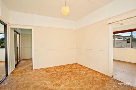 Property photo of 33 Donald Avenue Umina Beach NSW 2257