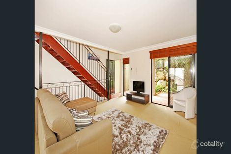 Property photo of 2/10 McIlwraith Avenue Balmoral QLD 4171