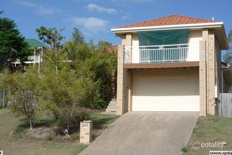 11 Mussau St, Pacific Pines, QLD 4211