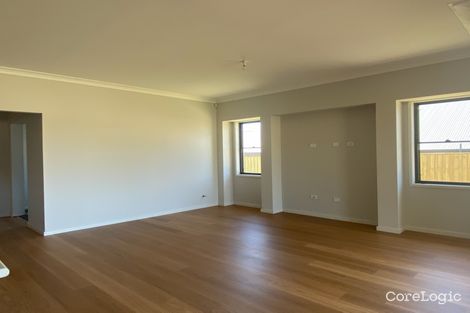 Property photo of 10 Green Street Renwick NSW 2575