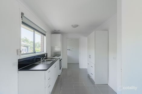 Property photo of 72 Circle Drive North Cranbourne VIC 3977