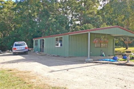 Property photo of 16 Andreasens Road Rosemount QLD 4560