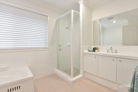 Property photo of 9 Burnside Close Lisarow NSW 2250