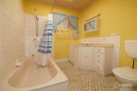 Property photo of 34 Bruce Road Buff Point NSW 2262