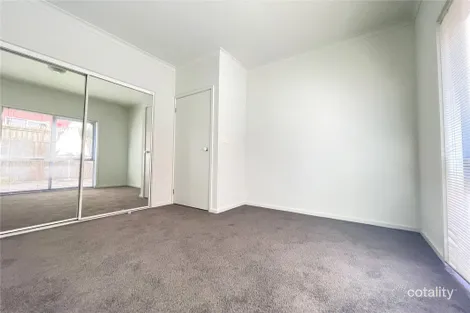 Property photo of 9/100 Wells Street Southbank VIC 3006