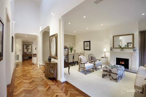 Property photo of 33 Milton Street Canterbury VIC 3126
