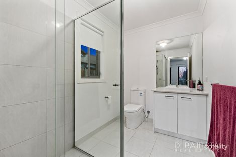 Property photo of 15 Blueberry Street Greenvale VIC 3059