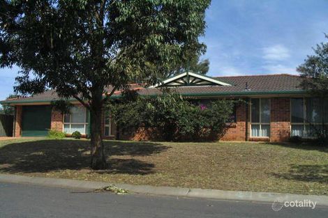 4 Implexa Ct, Wattle Grove, NSW 2173