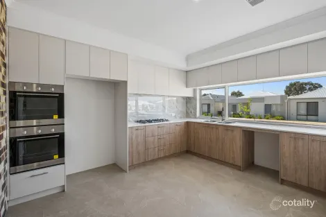 34 Nadilo Dr, Spearwood, WA 6163