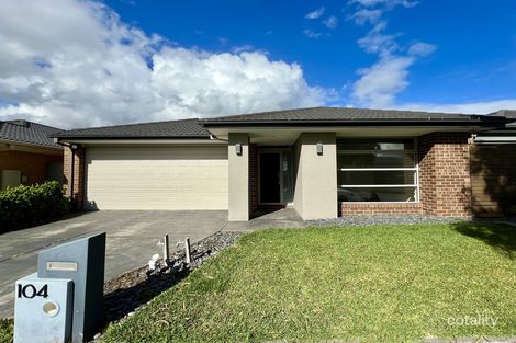 104 Nelson St, Cranbourne East, VIC 3977