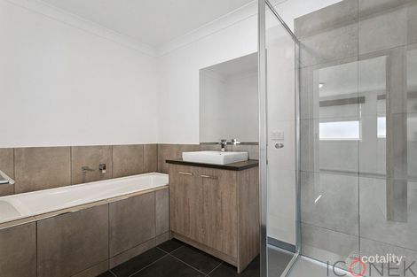 29 Piccadilly Dr, Wollert, VIC 3750