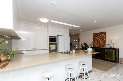Property photo of 2 Oregon Close Yamanto QLD 4305
