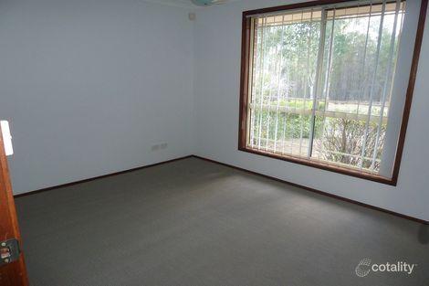 Property photo of 2 Pratia Place Glenmore Park NSW 2745