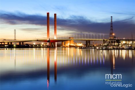 Property photo of 1302/100 Harbour Esplanade Docklands VIC 3008