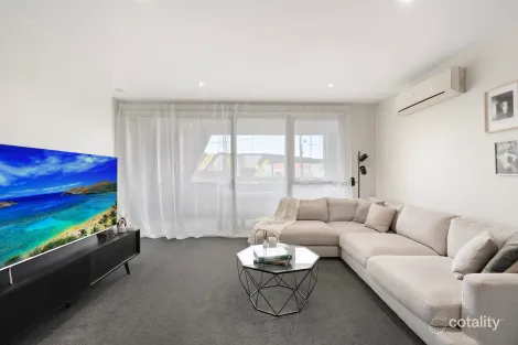 Property photo of 31/44 Eucalyptus Drive Maidstone VIC 3012