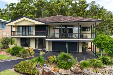 Property photo of 22 Marlin Drive South West Rocks NSW 2431