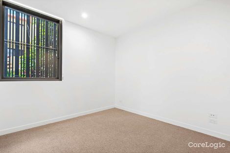 Property photo of 201/66 Lambert Street Kangaroo Point QLD 4169