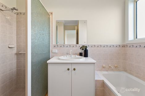 Property photo of 40 Kew Drive Oakden SA 5086