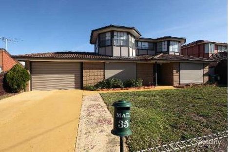 Property photo of 35 Cimberwood Drive Craigieburn VIC 3064
