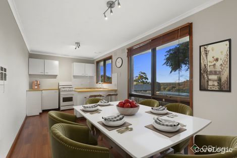 Property photo of 1 Monteith Crescent Endeavour Hills VIC 3802