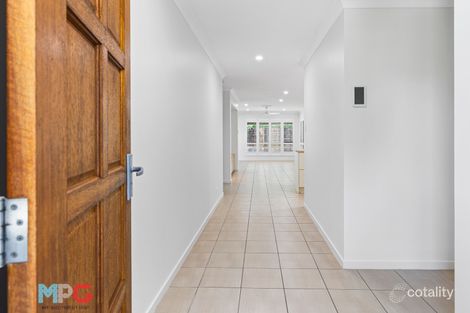 Property photo of 6 Rangeleigh Court Palmwoods QLD 4555