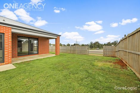Property photo of 16 Paramount Drive Warragul VIC 3820