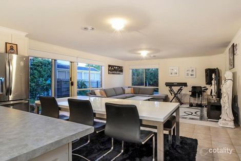 Property photo of 6 Imperial Court Hillside VIC 3037