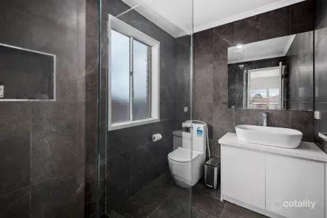 Property photo of 35 Oxford Drive Thomastown VIC 3074