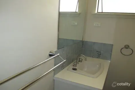 Property photo of 4 Willman Place South Bathurst NSW 2795
