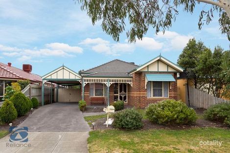16 Harford Cl, Lynbrook, VIC 3975