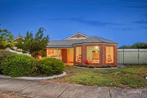 Property photo of 6 Imperial Court Hillside VIC 3037