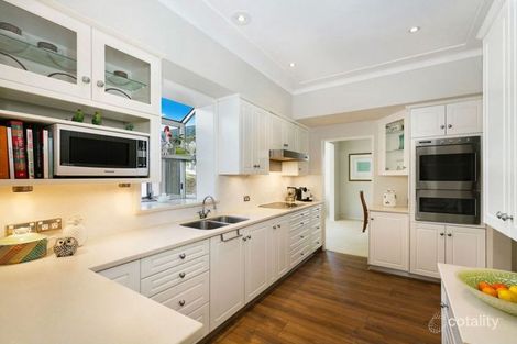 Property photo of 1 Narelle Avenue Pymble NSW 2073
