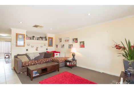 Property photo of 1/19 Kurrajong Crescent West Albury NSW 2640
