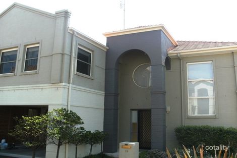 19 Government Farm Cres, Castle Hill, NSW 2154