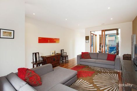 Property photo of 28 Roydon Street Hampton East VIC 3188